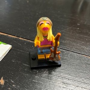LEGO Muppets Janice with Guitar Minifigure New